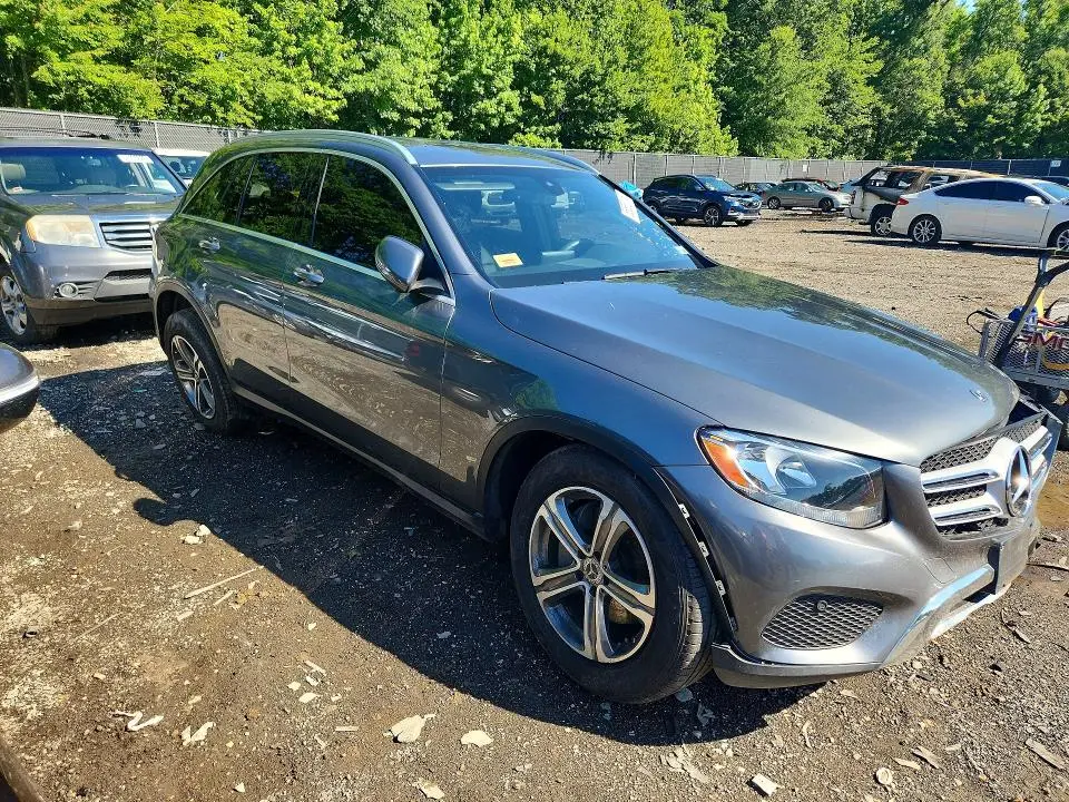 2018 MERCEDES-BENZ GLC 300  