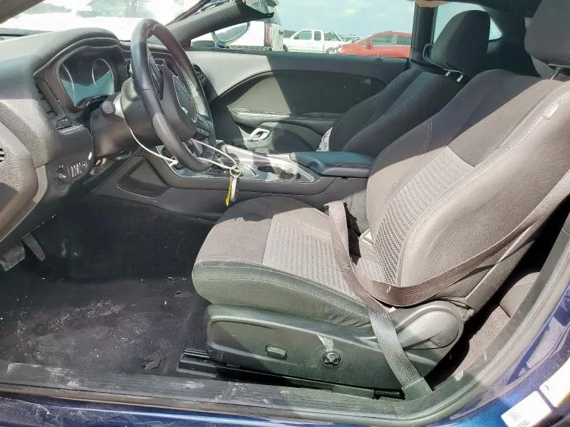 2017 DODGE CHALLENGER SXT  