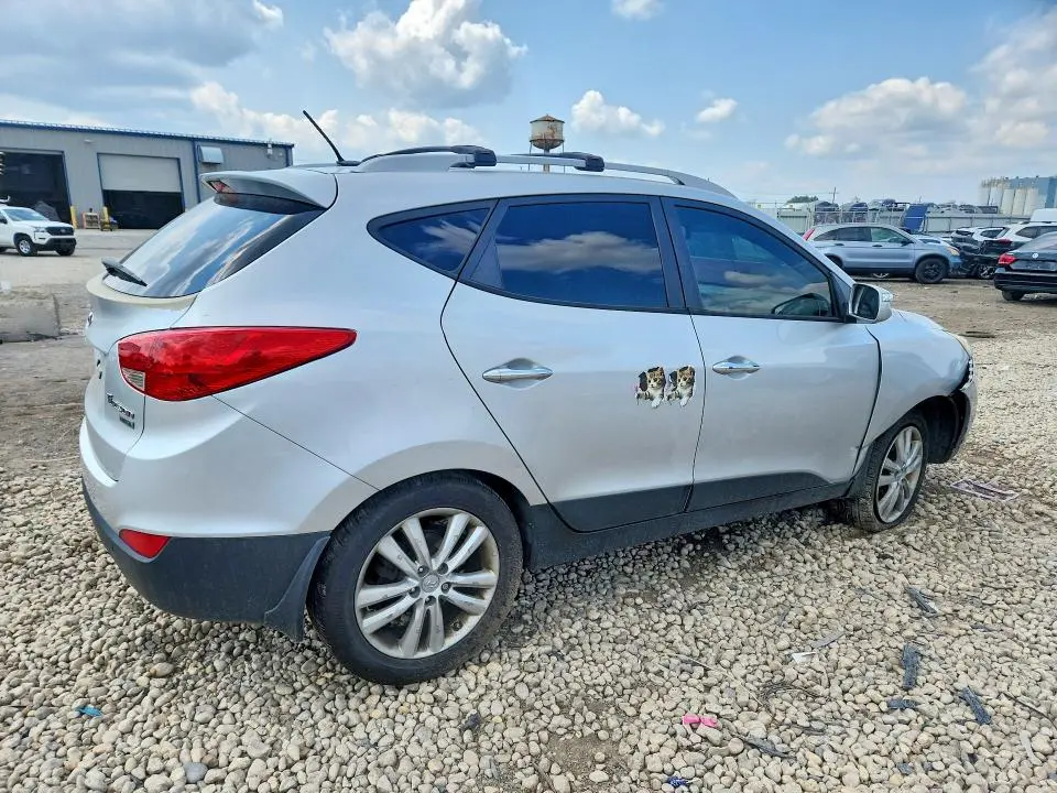 2013 HYUNDAI TUCSON LIMITED  
