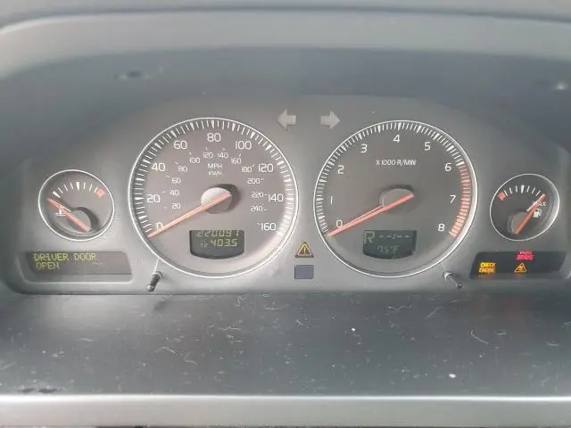 2010 VOLVO XC90 3.2  
