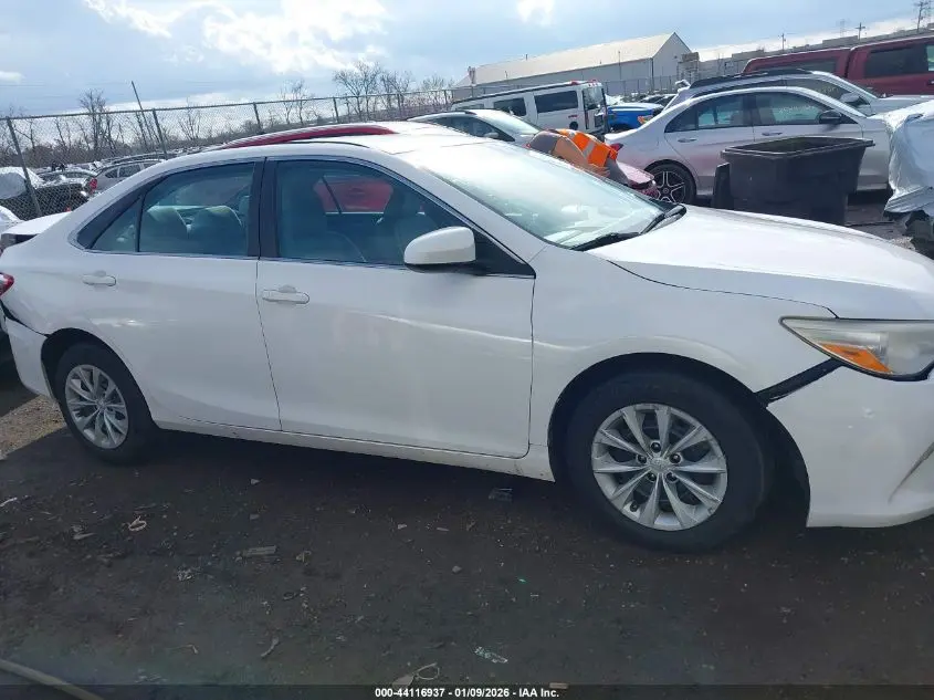 2017 TOYOTA CAMRY LE