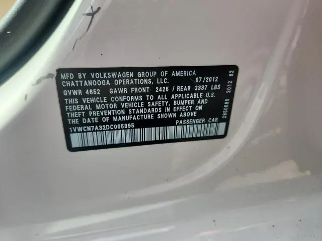2013 VOLKSWAGEN PASSAT SEL  
