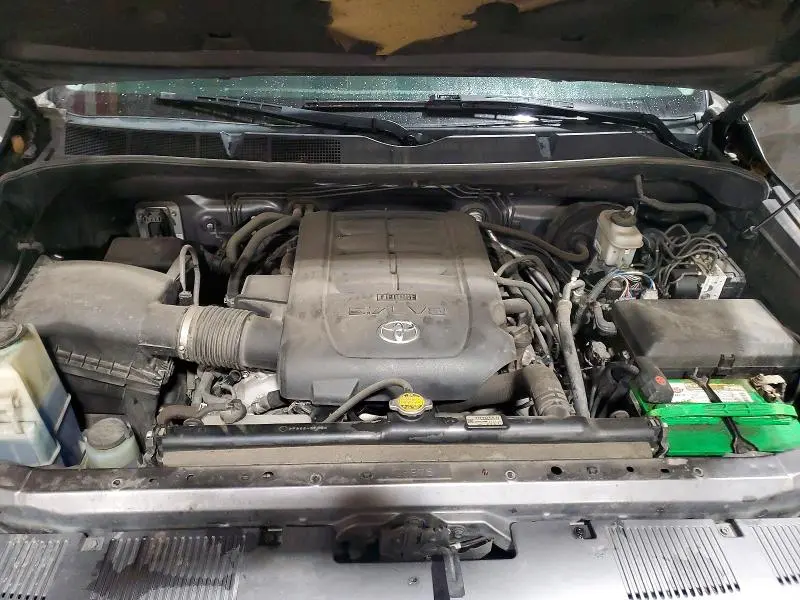 2014 TOYOTA TUNDRA CREWMAX SR5  