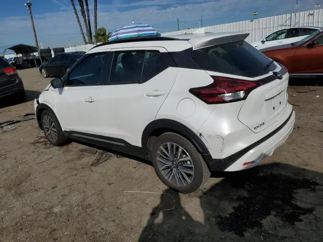 2024 NISSAN KICKS SR  