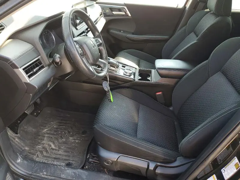 2022 MITSUBISHI OUTLANDER ES  