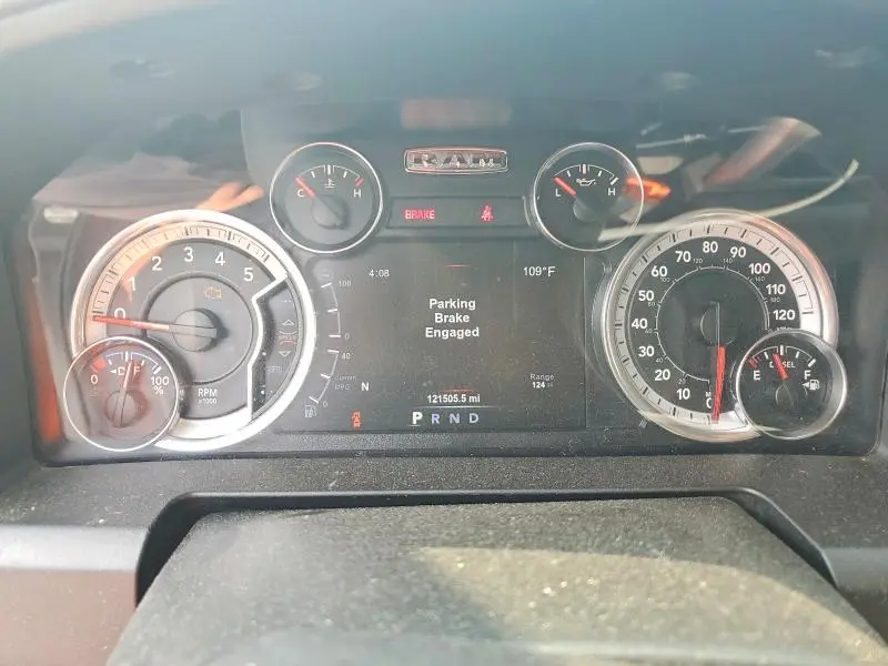 2017 RAM 1500 SLT  