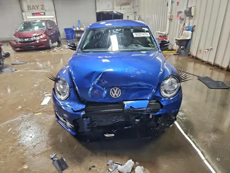 2012 VOLKSWAGEN BEETLE TURBO  