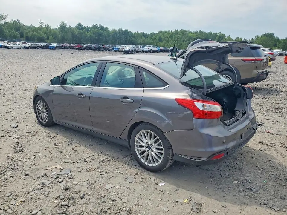 2014 FORD FOCUS TITANIUM  