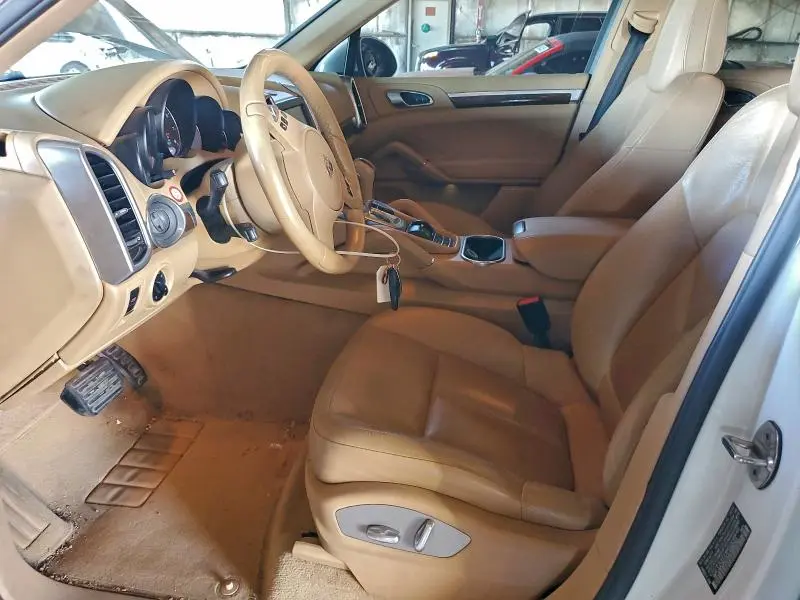 2012 PORSCHE CAYENNE   