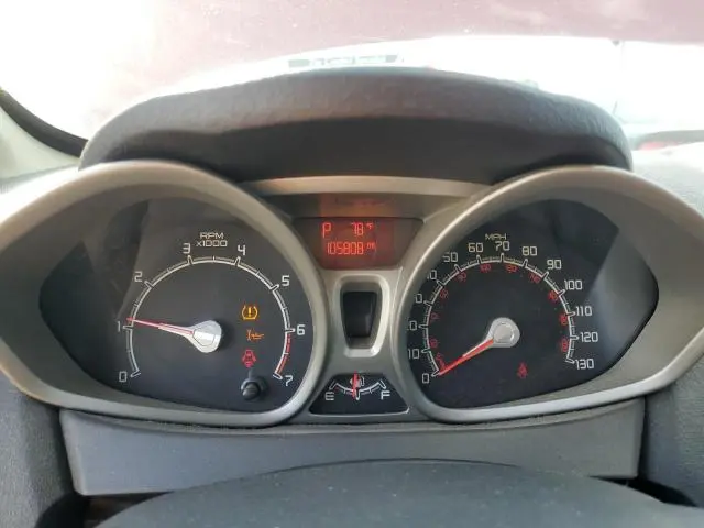 2011 FORD FIESTA SE  