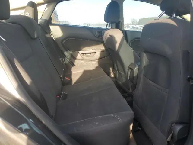 2018 FORD FIESTA SE  