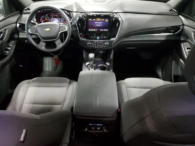 2023 CHEVROLET TRAVERSE LT  