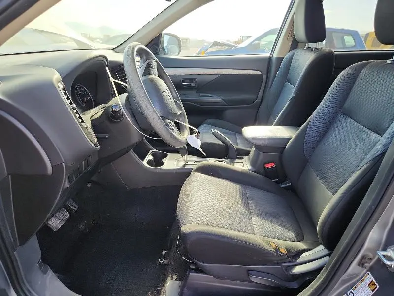 2014 MITSUBISHI OUTLANDER ES  