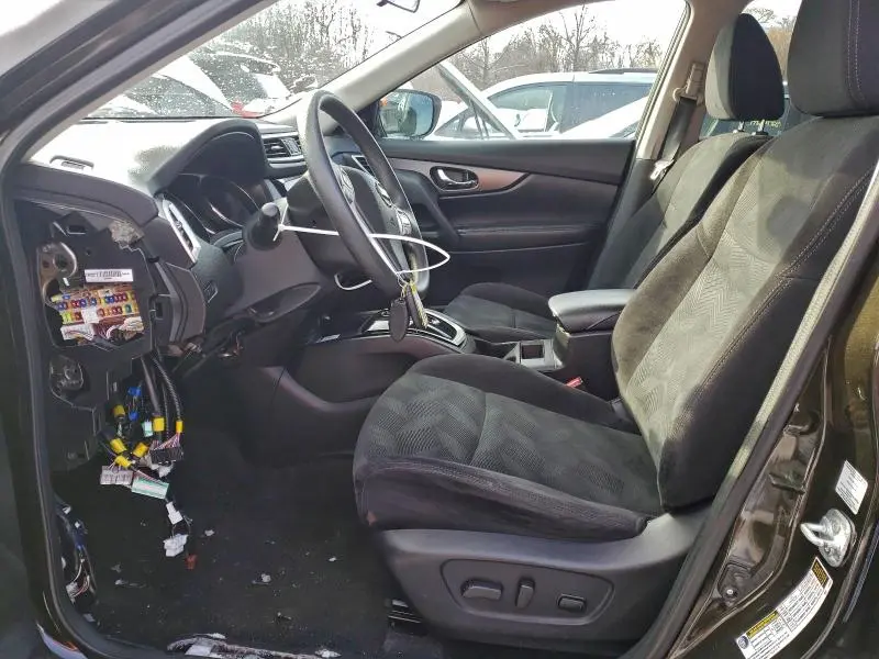 2014 NISSAN ROGUE S  