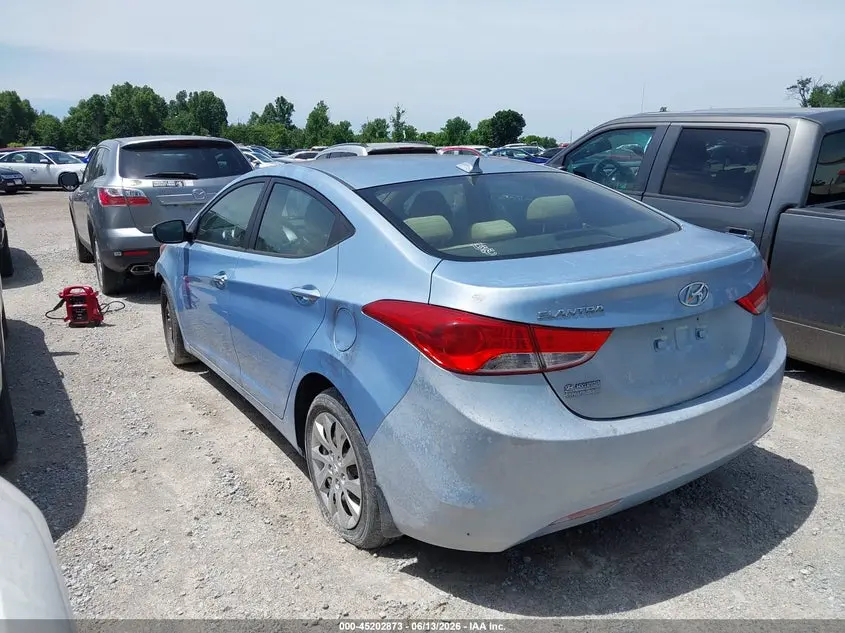 2013 HYUNDAI ELANTRA GLS