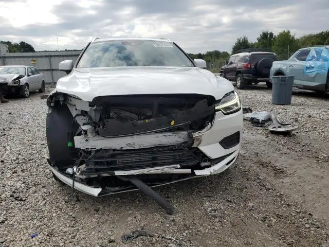 2020 VOLVO XC60 T5 MOMENTUM  