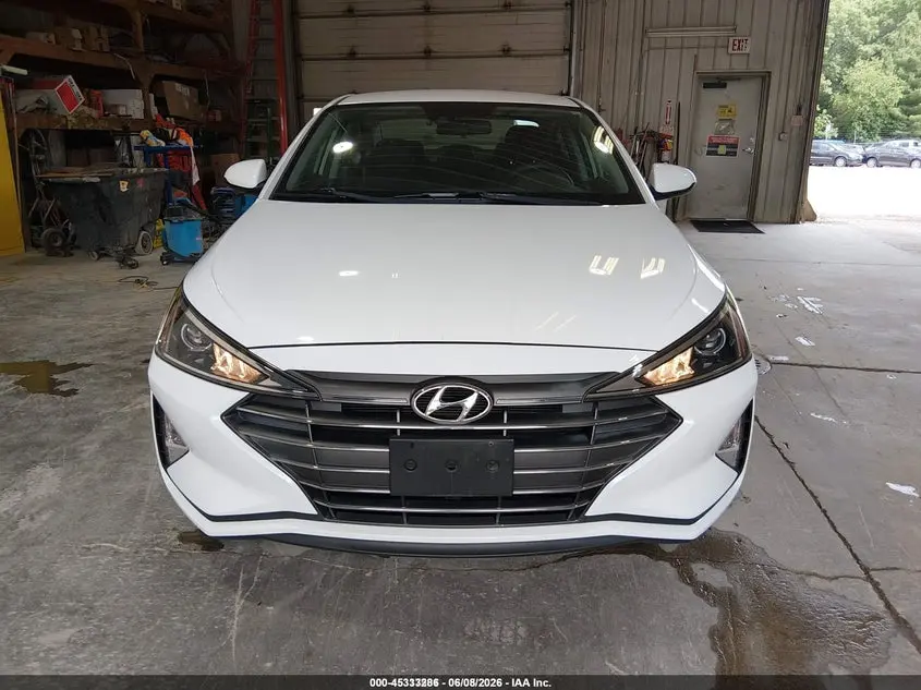 2020 HYUNDAI ELANTRA SE