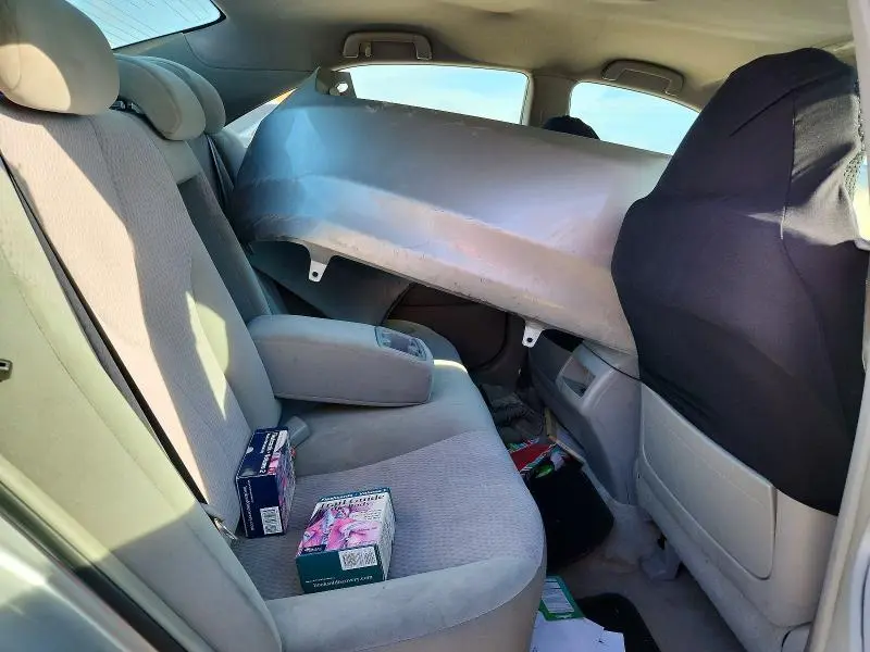 2010 TOYOTA CAMRY BASE  