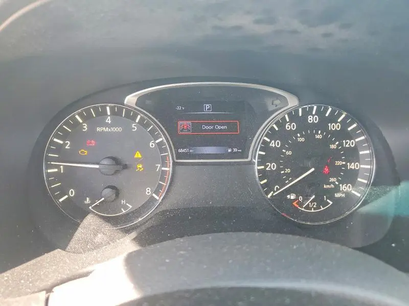 2017 NISSAN PATHFINDER SV  