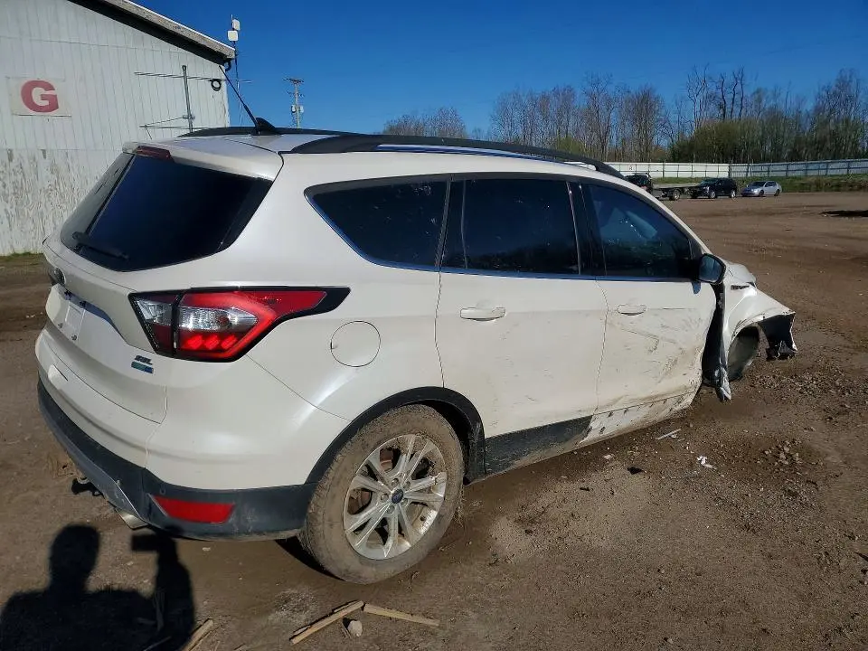 2018 FORD ESCAPE SEL  