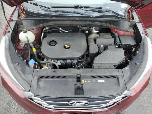 2018 HYUNDAI TUCSON SE  