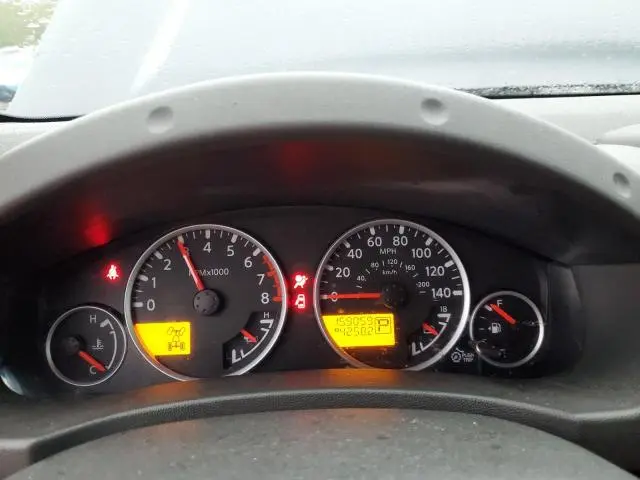 2012 NISSAN PATHFINDER S  