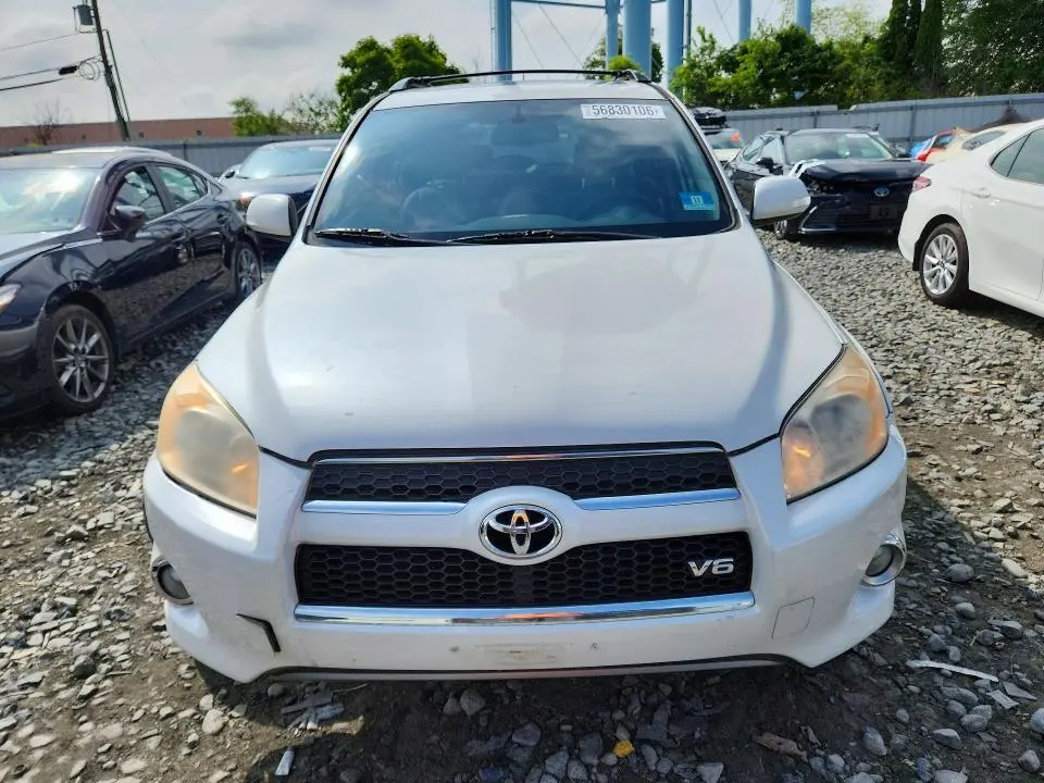 2010 TOYOTA RAV4 LIMITED  