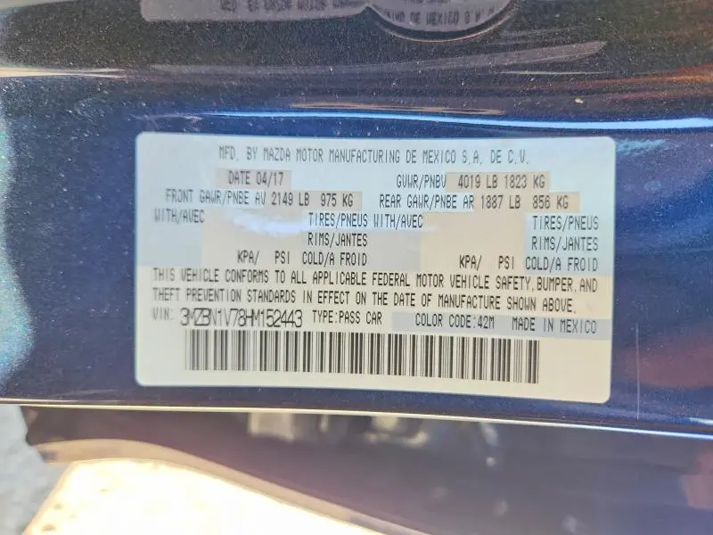 2017 MAZDA 3 TOURING  