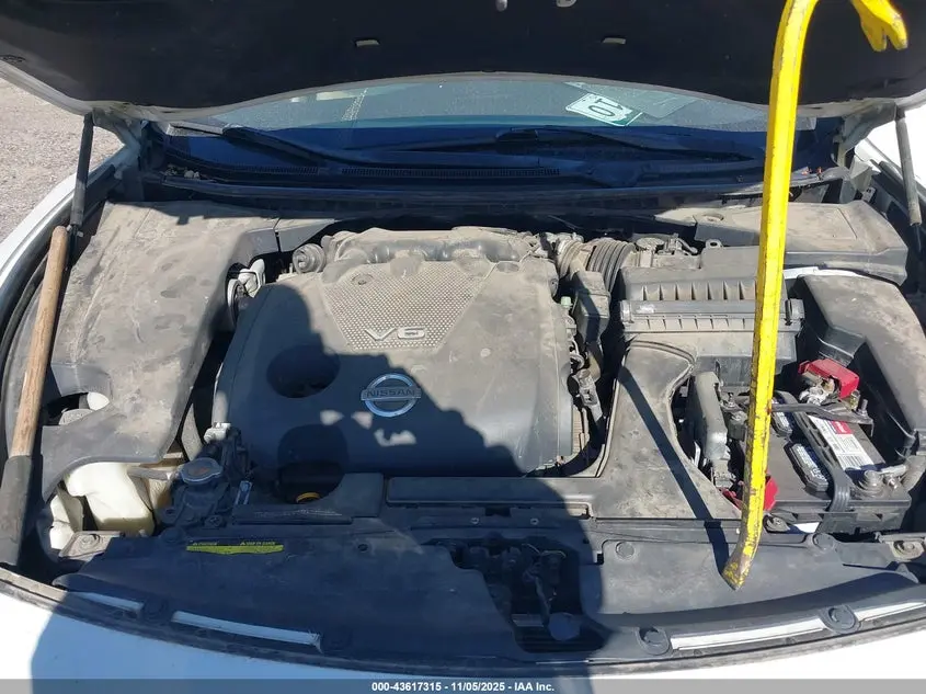 2012 NISSAN MAXIMA S/SV