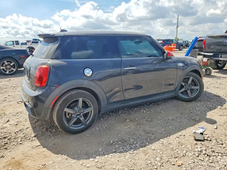 2015 MINI COOPER S  
