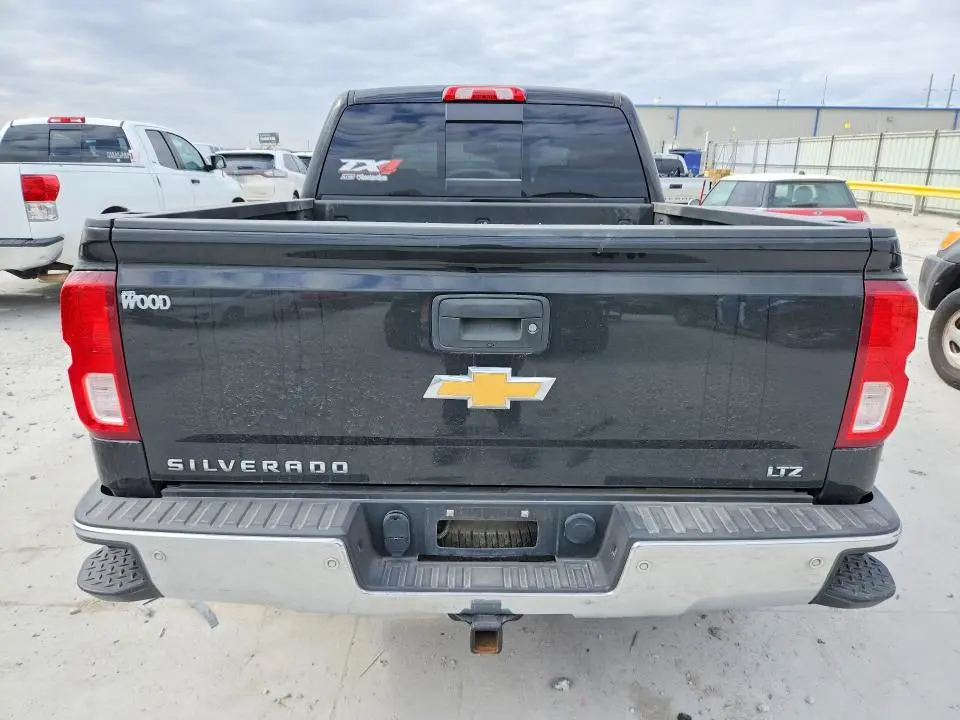 2017 CHEVROLET SILVERADO C1500 LTZ  