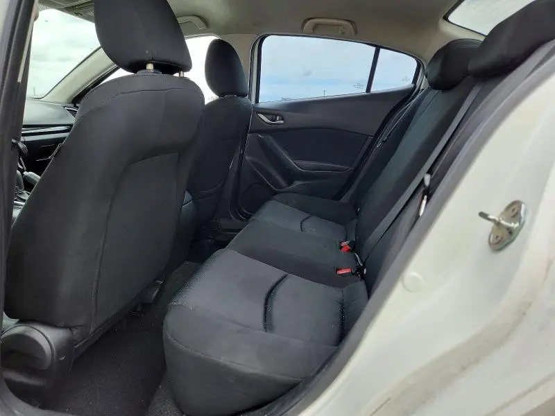 2016 MAZDA 3 SPORT  