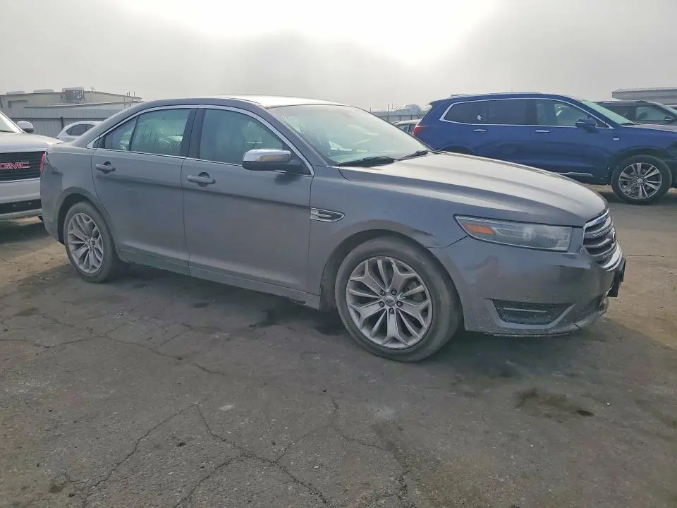 2013 FORD TAURUS LIMITED  