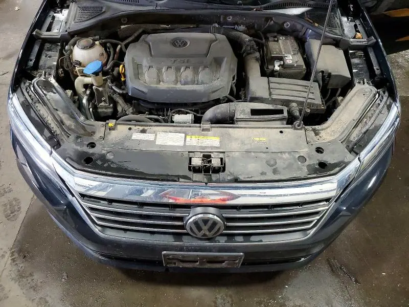 2021 VOLKSWAGEN PASSAT SE  