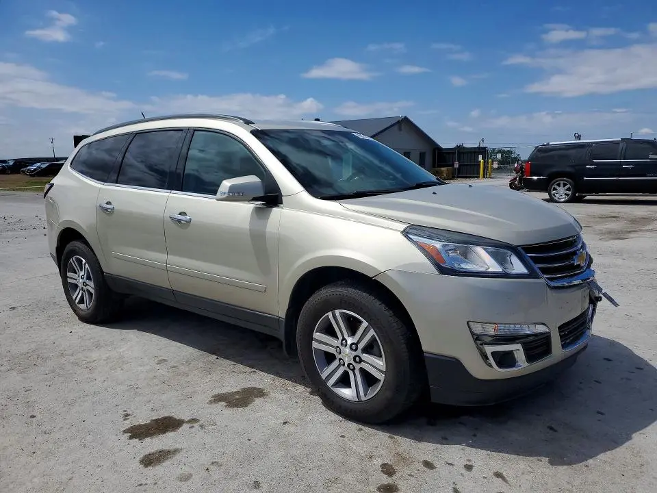 2015 CHEVROLET TRAVERSE LT  