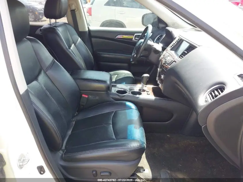 2015 NISSAN PATHFINDER PLATINUM