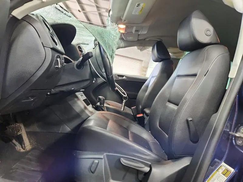 2014 VOLKSWAGEN TIGUAN S  