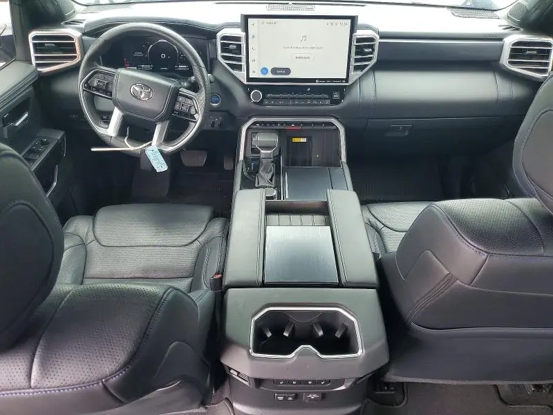 2024 TOYOTA TUNDRA PLATINUM HV  