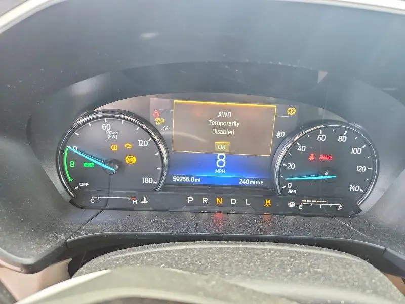 2022 FORD ESCAPE SEL  