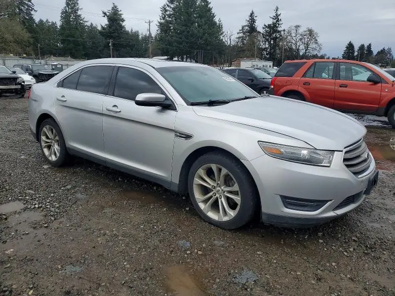 2013 FORD TAURUS SEL  