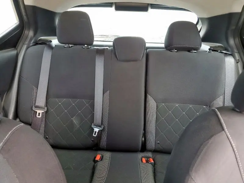 2019 NISSAN KICKS S  