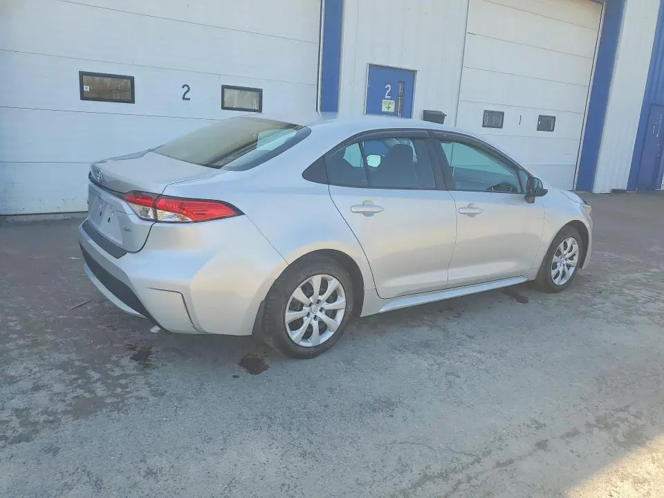2021 TOYOTA COROLLA LE  