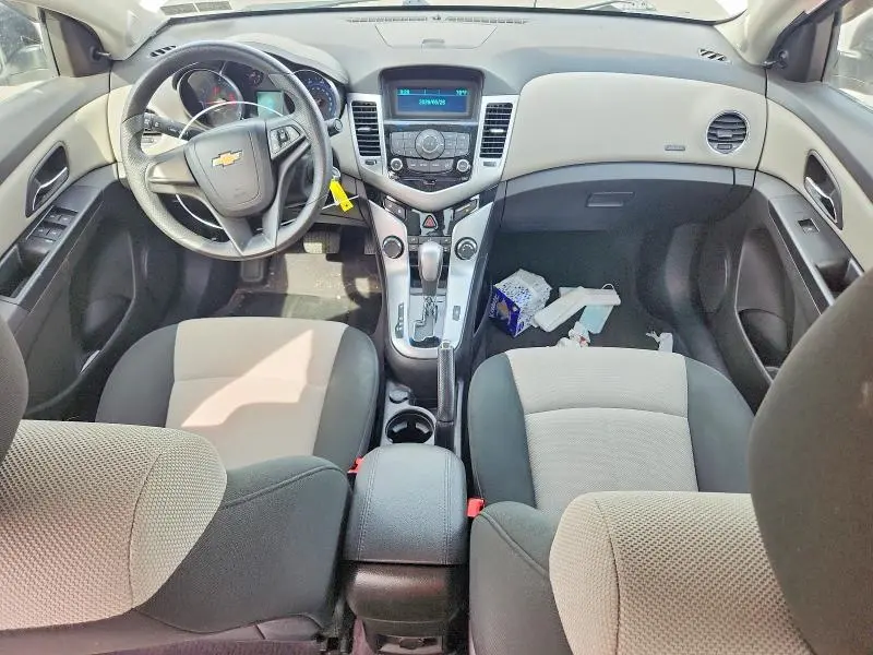 2011 CHEVROLET CRUZE LS  