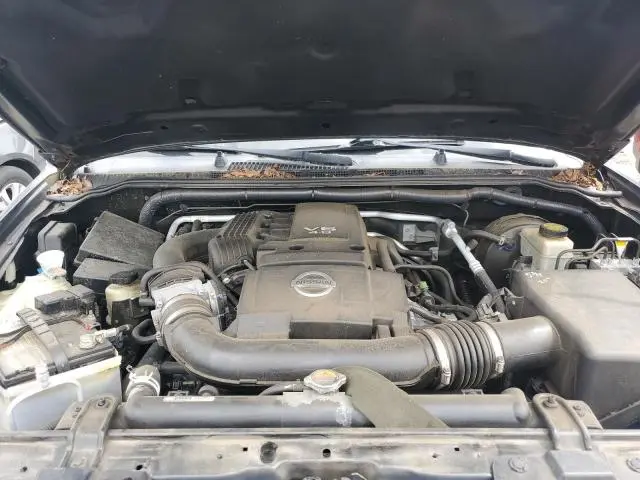 2014 NISSAN FRONTIER S  