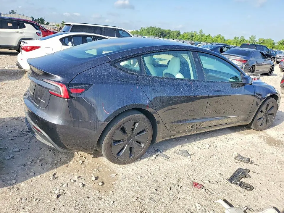 2024 TESLA MODEL 3   