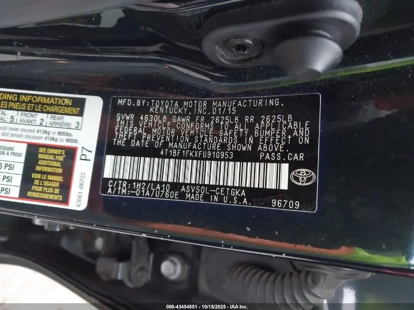 2015 TOYOTA CAMRY XLE