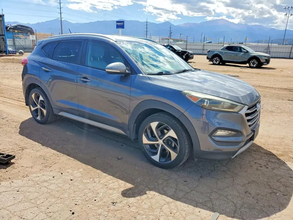 2017 HYUNDAI TUCSON SPORT  