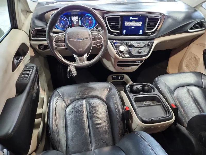 2017 CHRYSLER PACIFICA TOURING L  