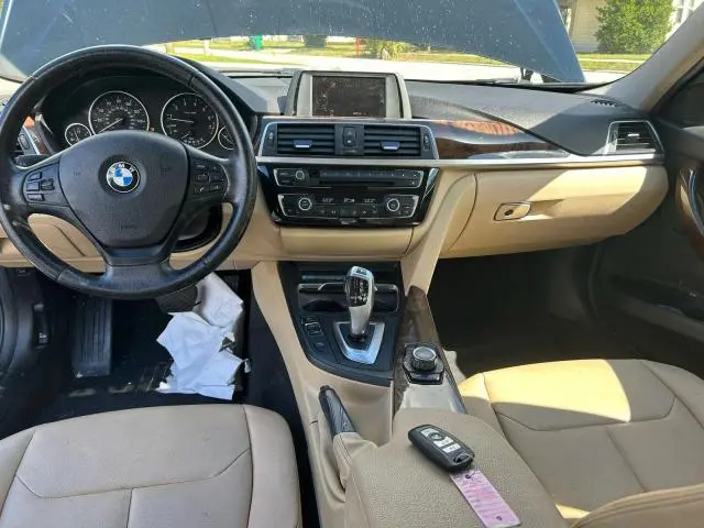2017 BMW 320 I  