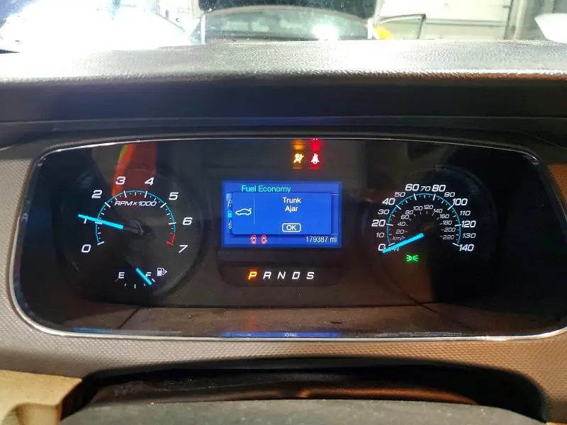 2013 FORD TAURUS SE  